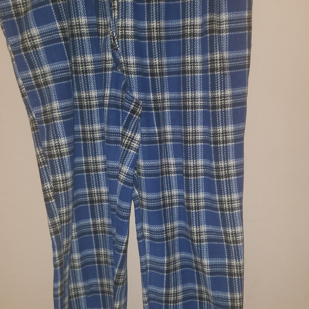 Pijamas - Picture 3 of 7